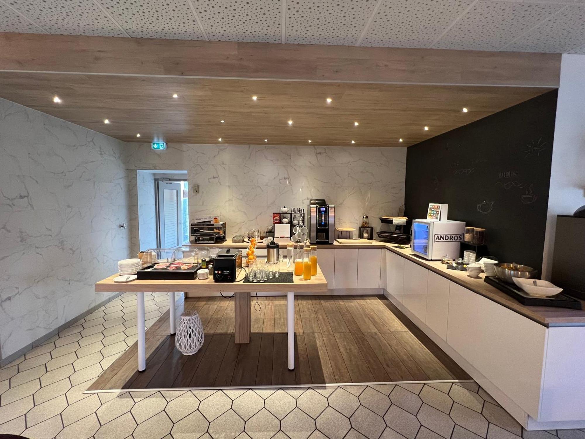 Les Orchidées Logis, Hôtel&Restaurant Verdun-sur-Meuse Esterno foto