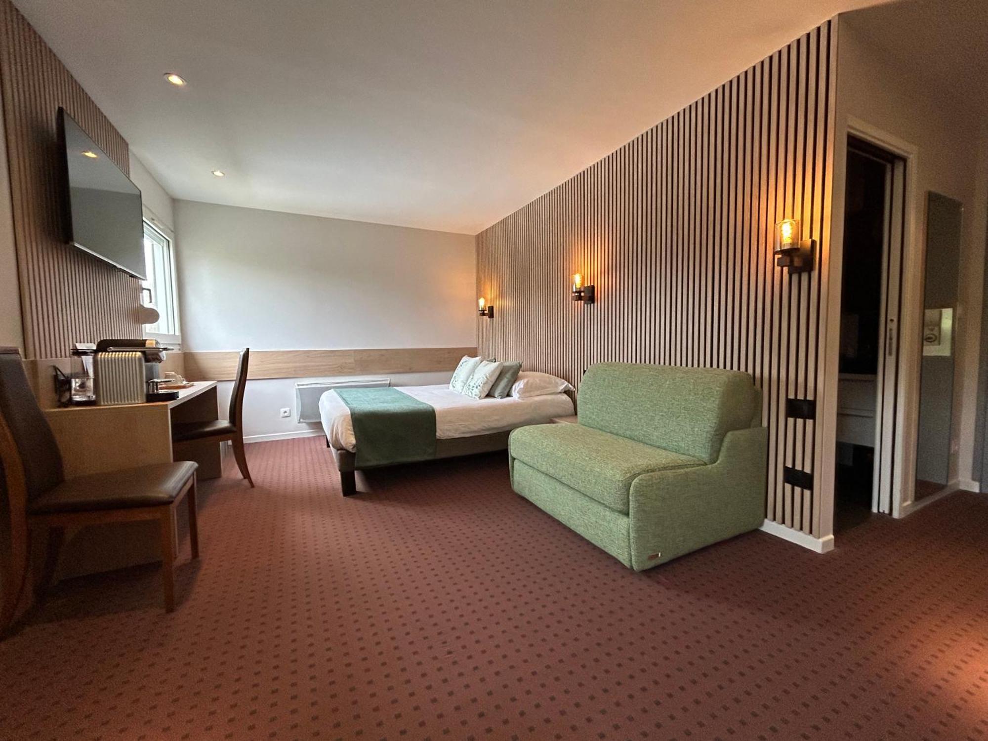 Les Orchidées Logis, Hôtel&Restaurant Verdun-sur-Meuse Esterno foto